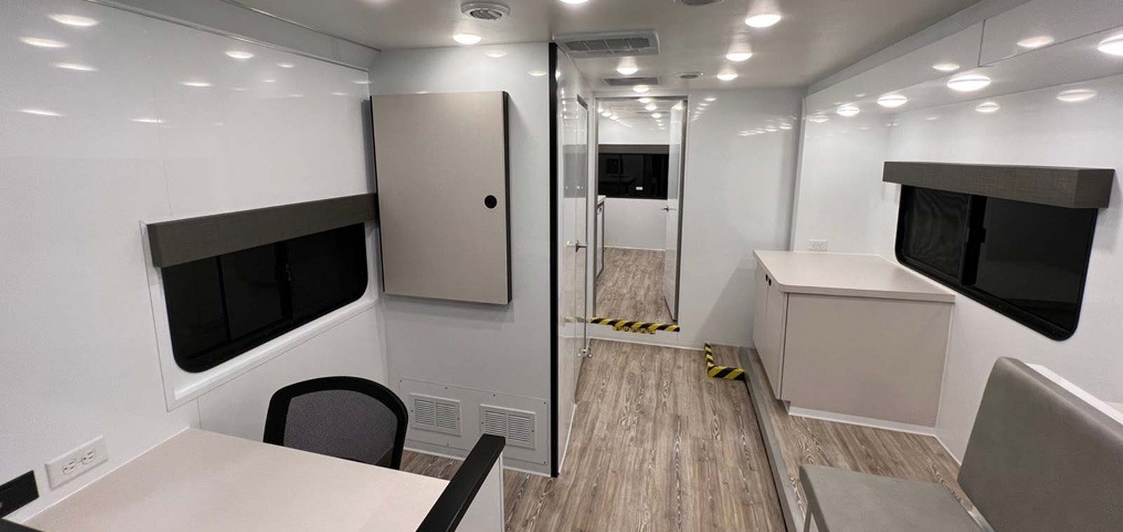 Mobile Testing Class C RV with 2 Rooms