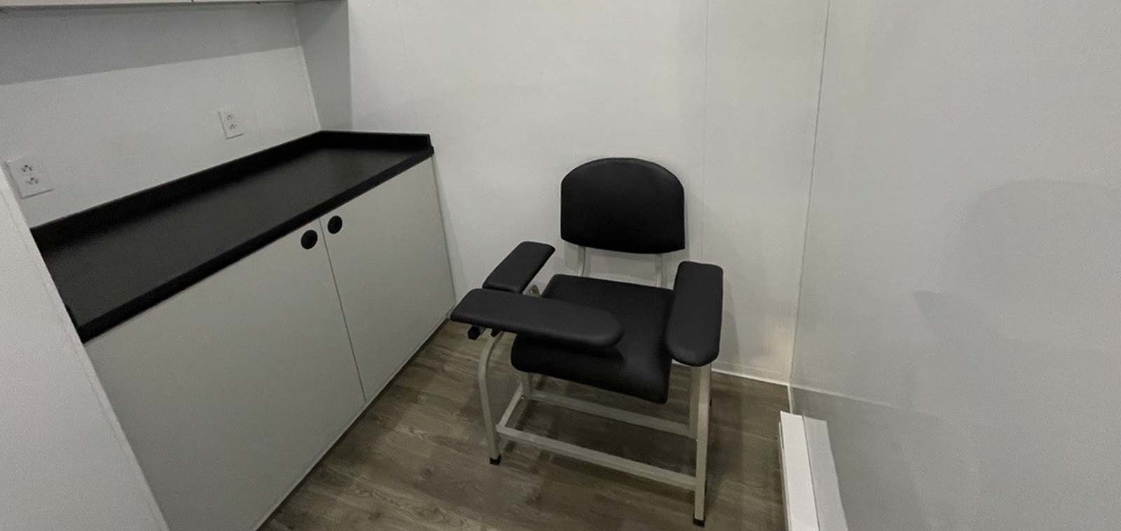 Primary Care 2 Room 24' EXT Trailer