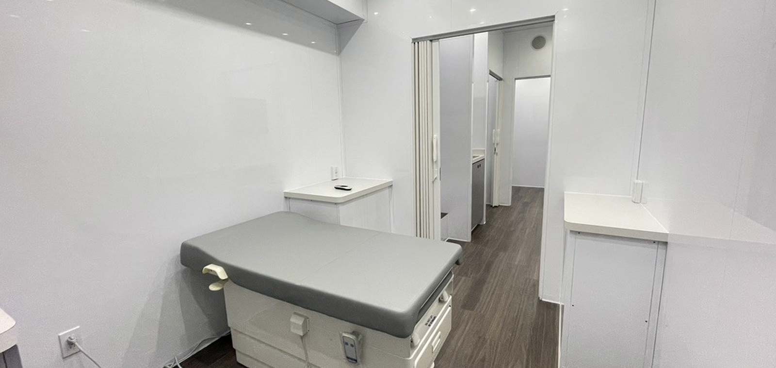 Primary Care Medical Trailers | 28' 2 Room Drop Trailer