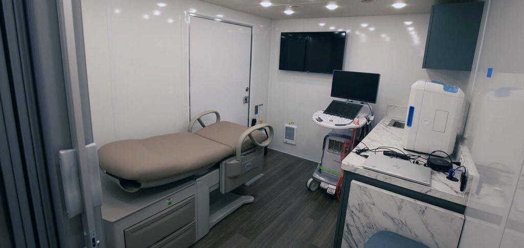 AI Mobile Healthcare Clinics